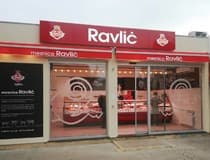 Mesna industrija Ravlić dobila nagradu Filantrop godine 2019 Slavonije i Baranje, Johann Kohlhoffer